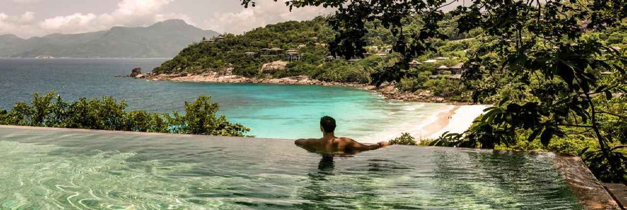 هتل فورسیزن ریزورت سیشل